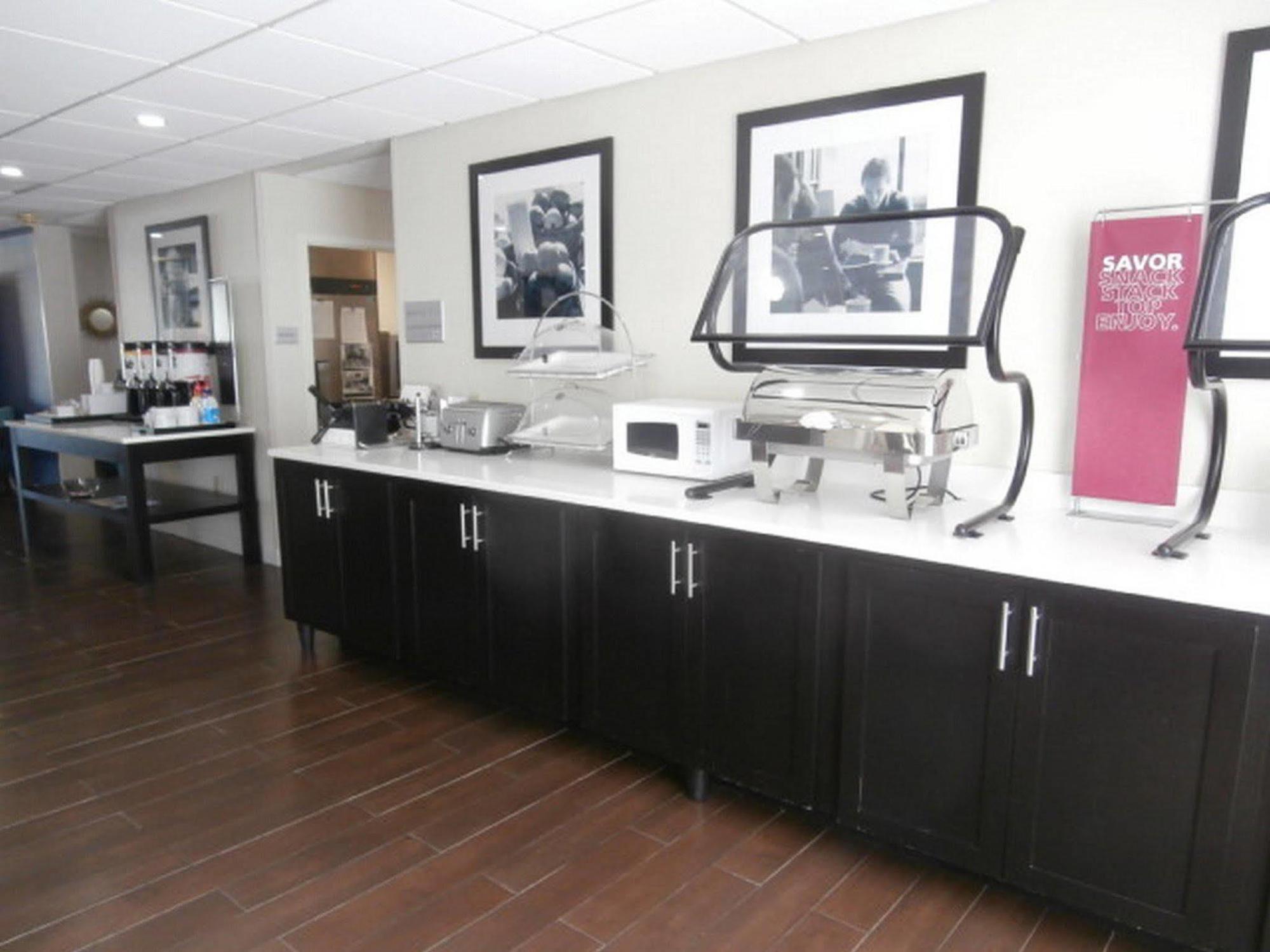 Hampton Inn Douglas Eksteriør bilde
